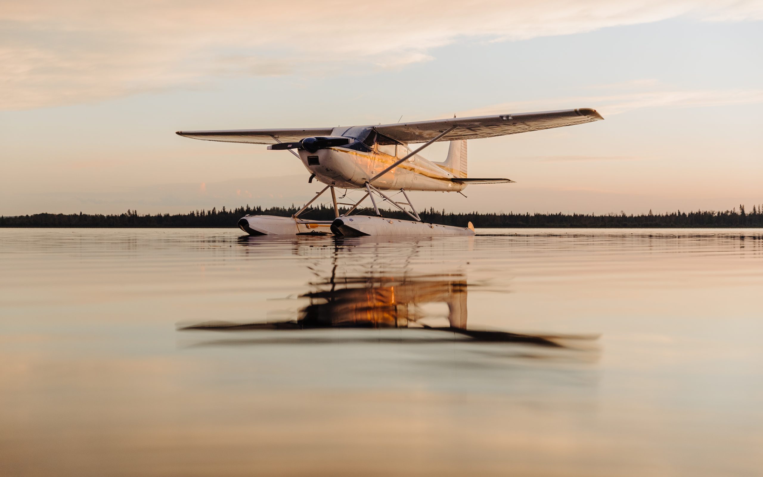 Cessna Floatplane — seaplane financing by FLYING Finance